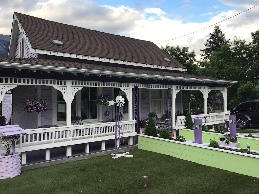 Lavender Lane Bed and Breakfast | 860 Main St, Lillooet, BC V0K 1V0, Canada | Phone: (250) 256-0660