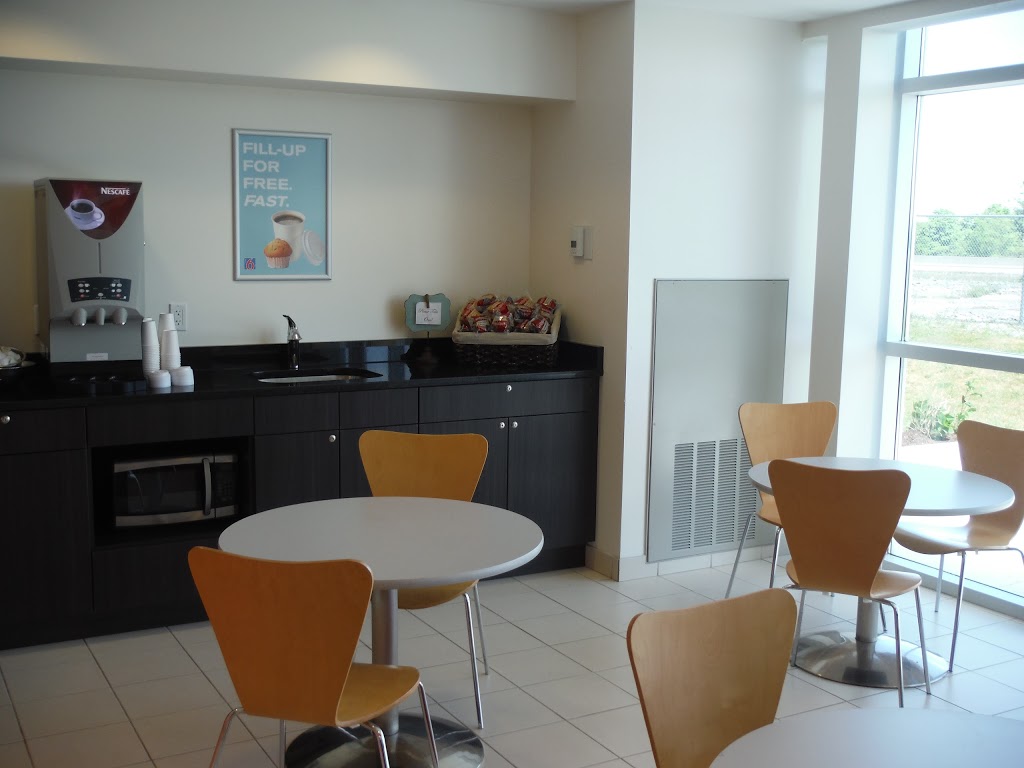 Motel 6 | 1542 Robinson Court, Kingston, ON K7P 0K4, Canada | Phone: (613) 507-6666