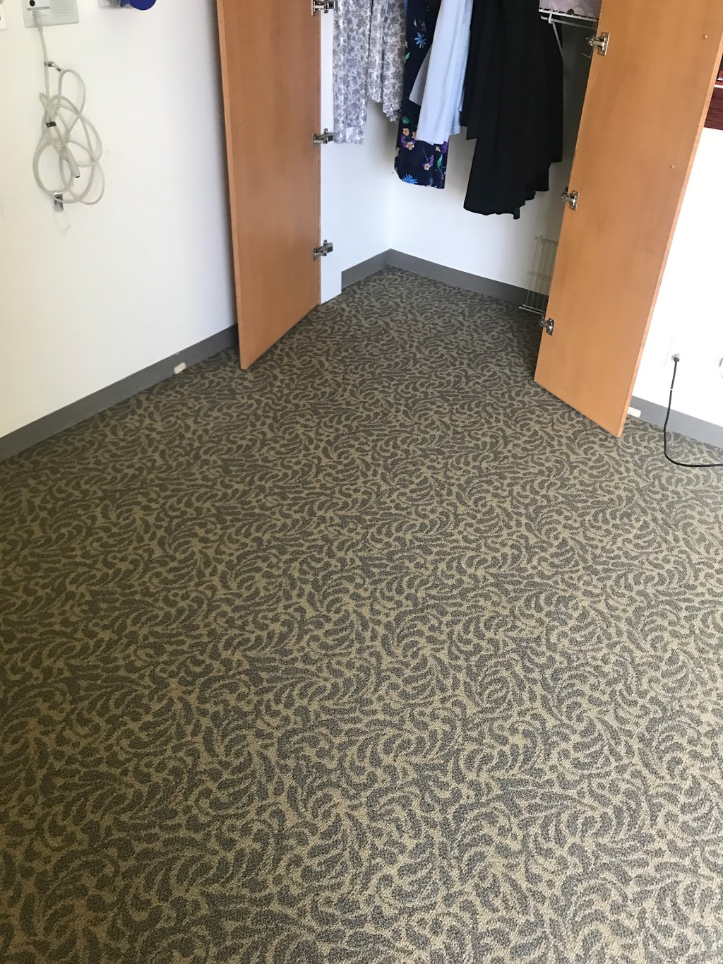 Safeway Carpet & Flooring Edinborough Ct, York, ON M6N 2E8, Canada