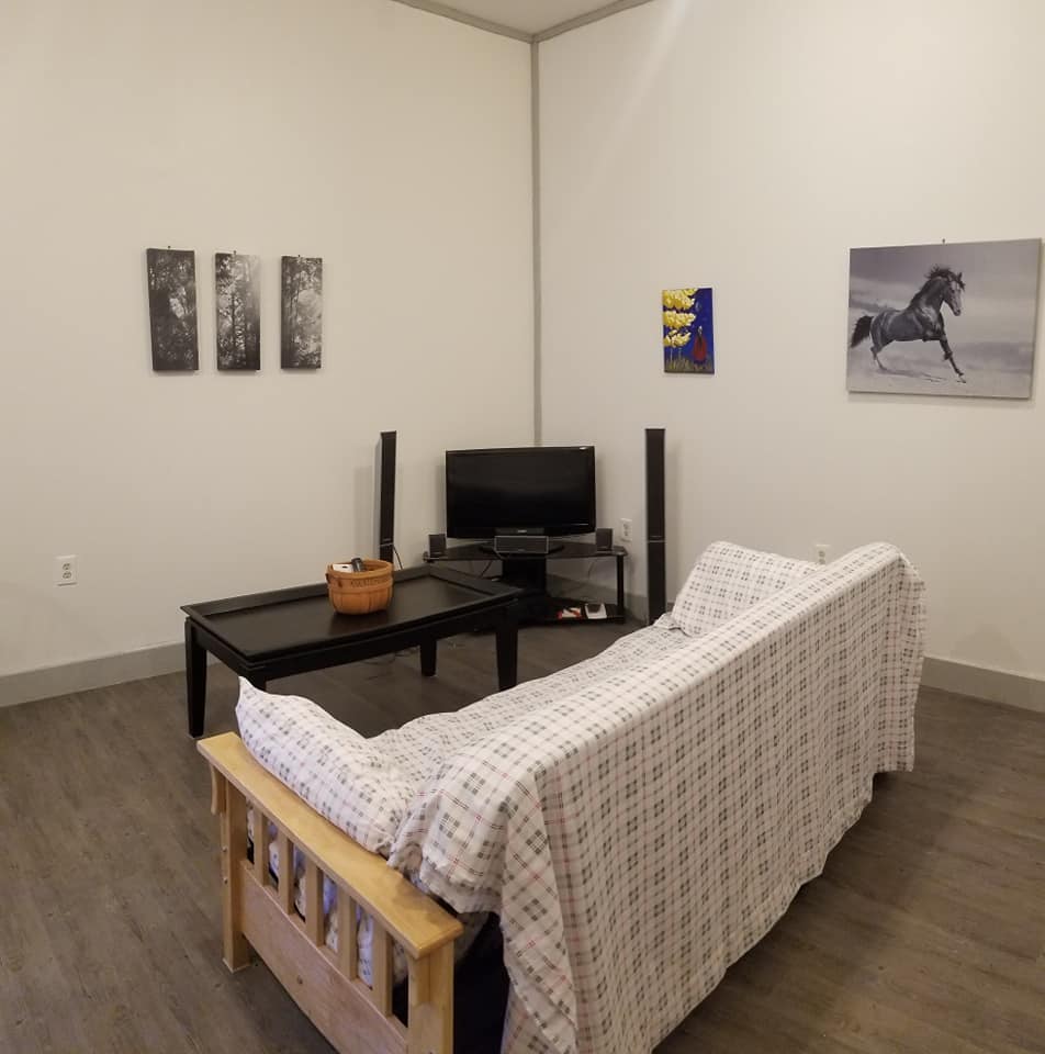 Winstons Cabin B&B | 50056, Dawson Road, Richer, MB R0E 1S0, Canada | Phone: (204) 392-2393