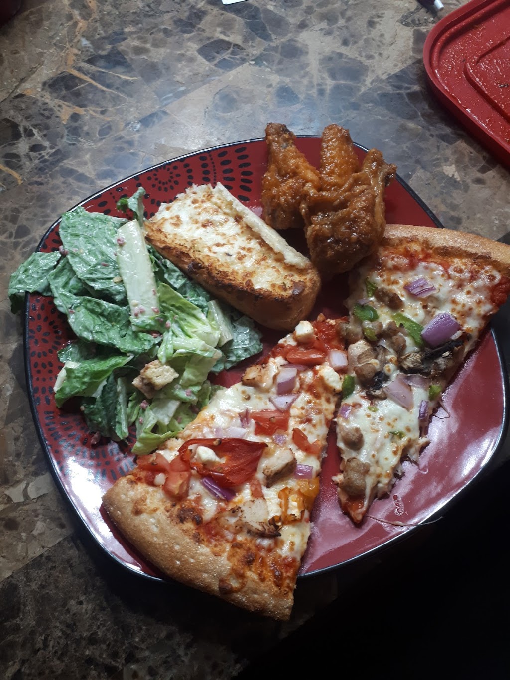 TITOS PIZZA DELHI | 384 James St, Delhi, ON N4B 2B7, Canada | Phone: (519) 582-1919