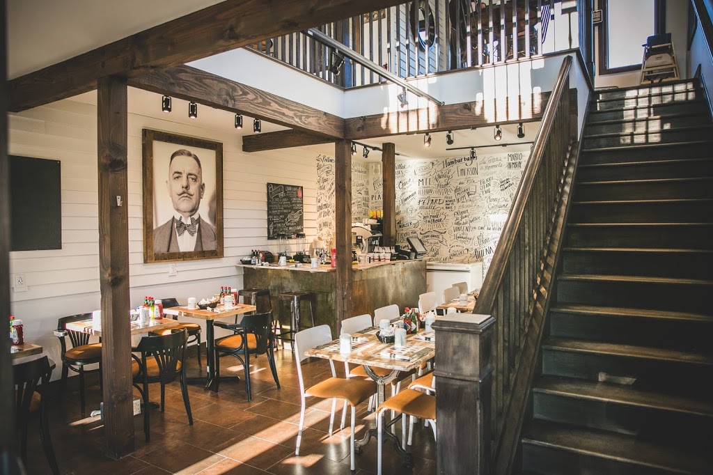 LOeufrier Saint Sauveur | 275 Rue Principale, Saint-Sauveur, QC J0R 1R0, Canada | Phone: (450) 227-3315
