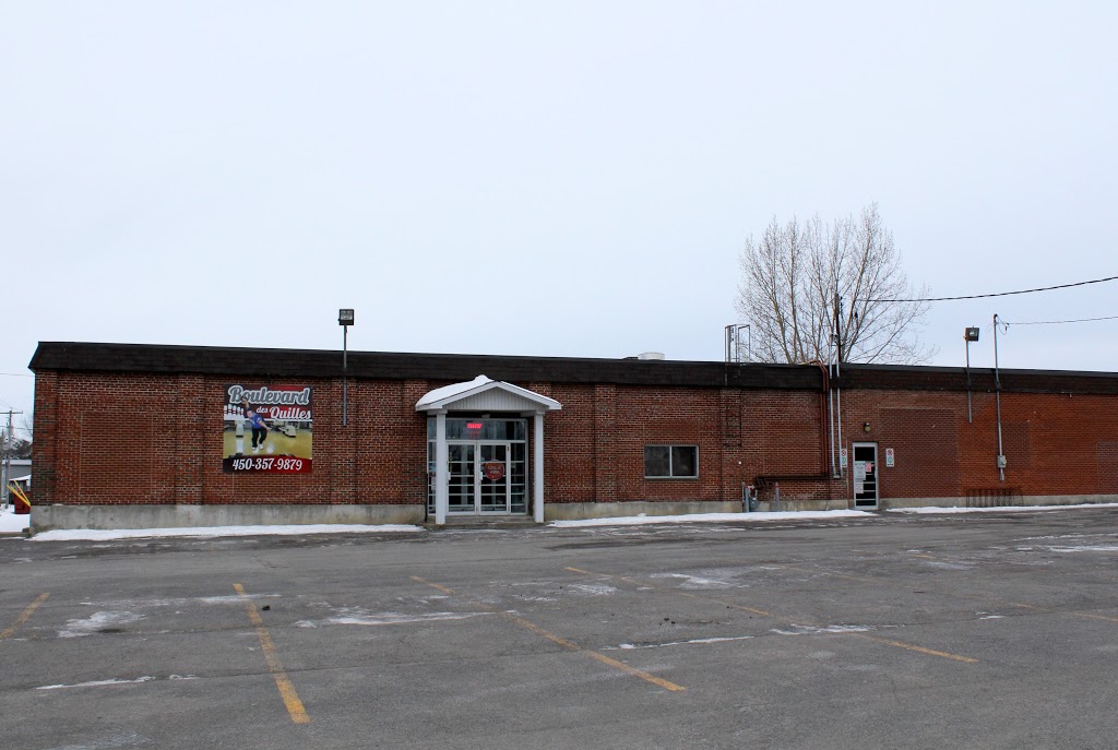 Boulevard des Quilles | 430 8e Avenue, Saint-Jean-sur-Richelieu, QC J2X 1L9, Canada | Phone: (450) 357-9879