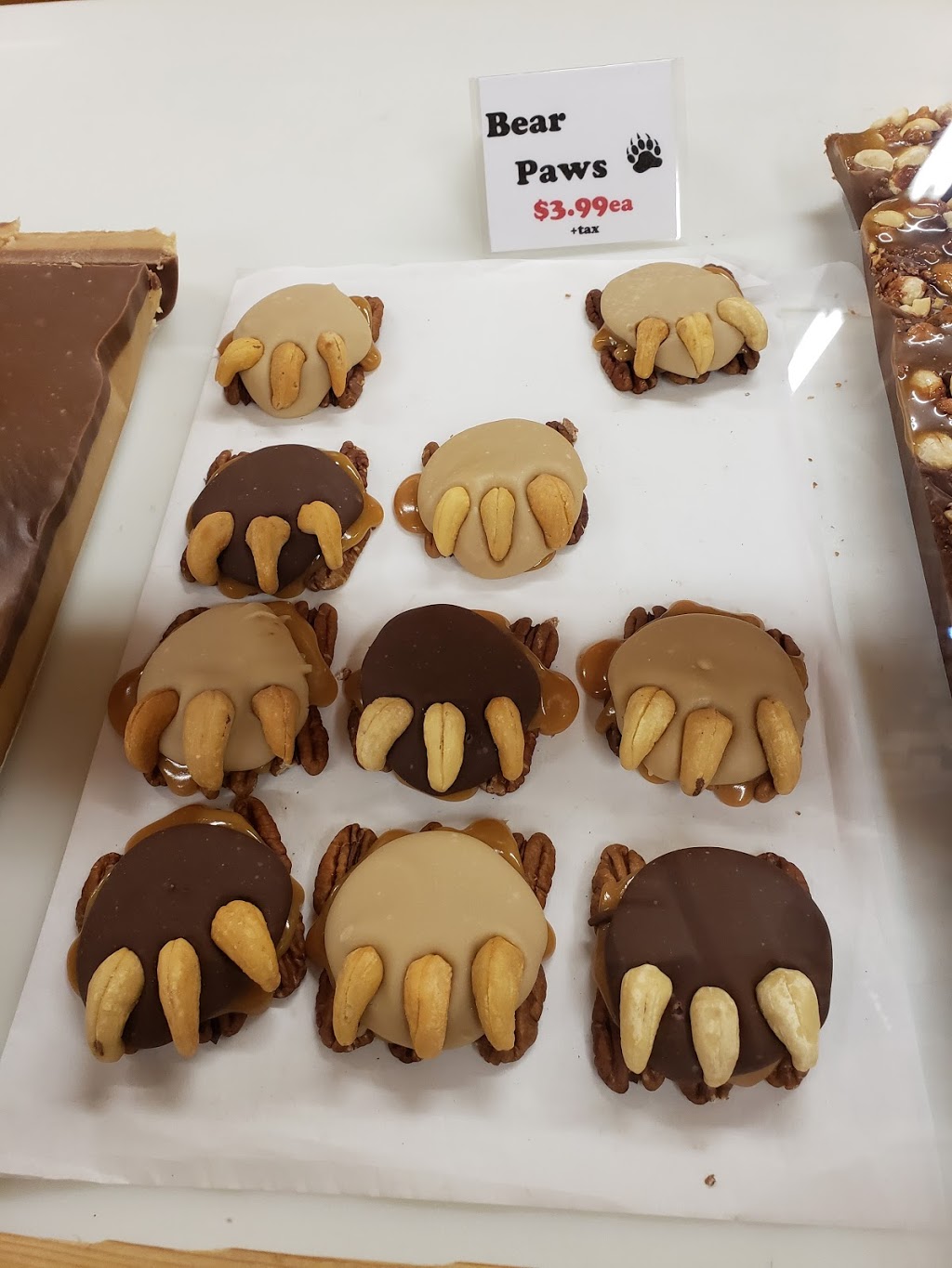 Hungry Bear Restaurant | 20112 ON-69, Alban, ON P0M 1A0, Canada | Phone: (705) 857-2115