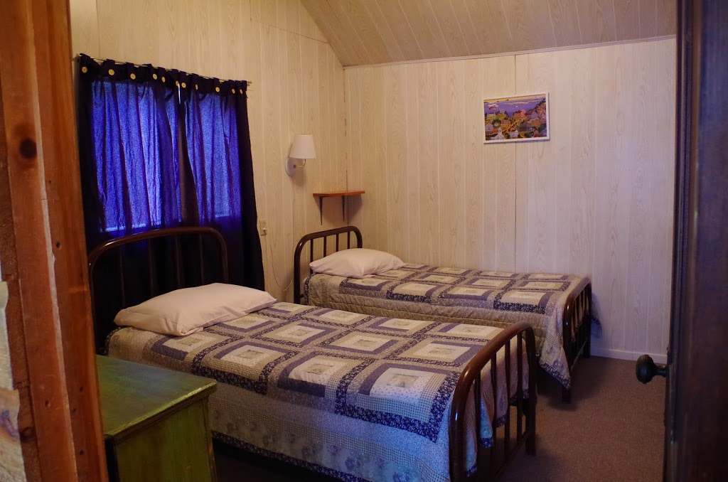 Wantasa Resort | 472 Carveths Marina Rd, Lakefield, ON K0L 2H0, Canada | Phone: (705) 652-3577