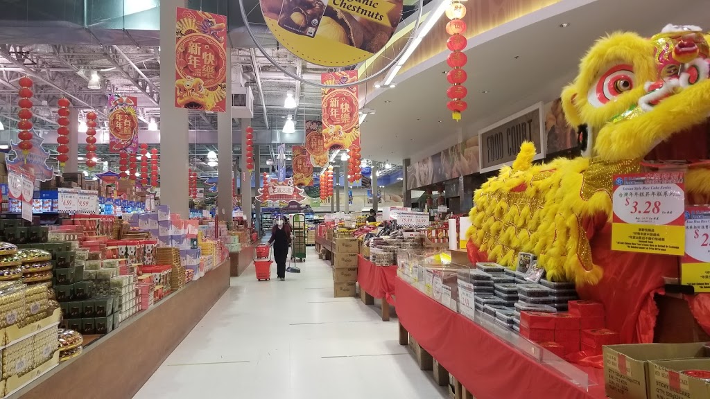 FoodyWorld | 3000 Sexsmith Rd, Richmond, BC V6X 4K9, Canada | Phone: (604) 233-0886