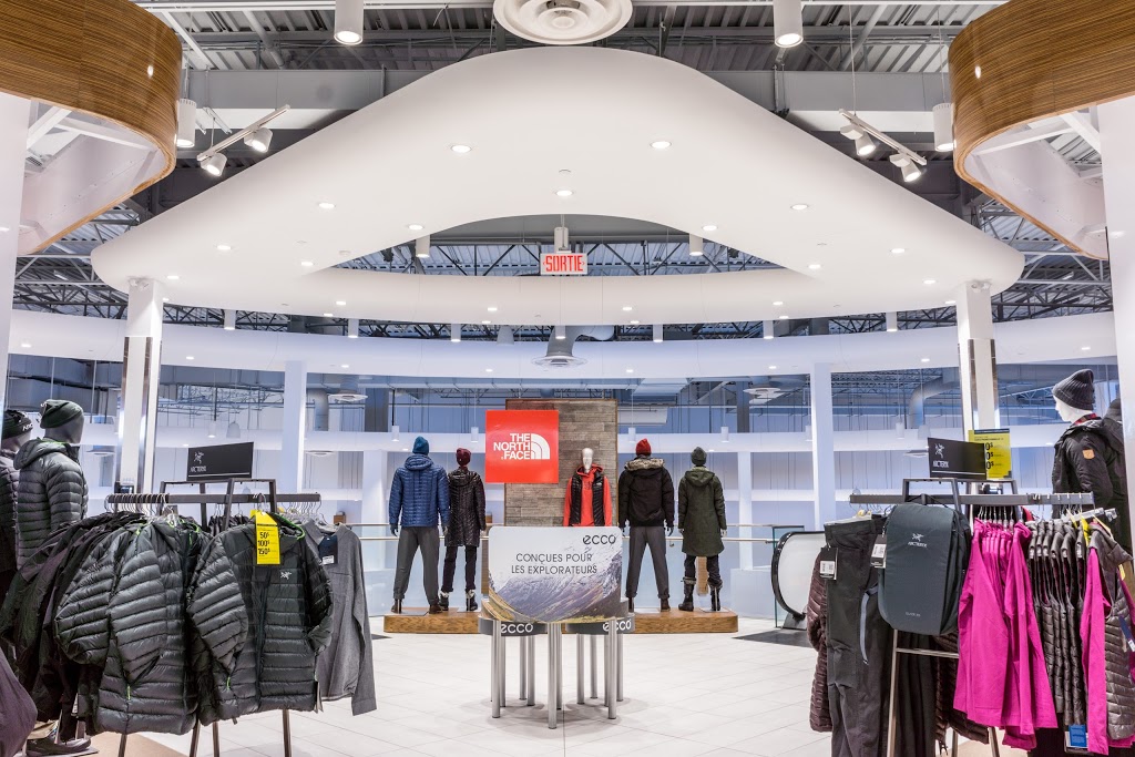 ON LIGHT | 2150 Rue Pierre-Louis Le Tourneux, Beloeil, QC J3G 0A2, Canada | Phone: (844) 864-1212