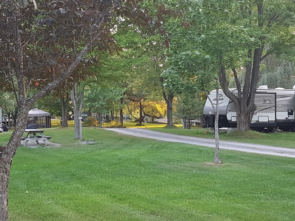 Tranquil Acres Camping | 3263 Appleton Side Rd, Carleton Place, ON K7C 4M3, Canada | Phone: (613) 257-4757