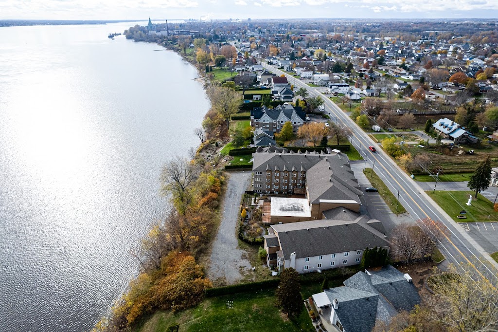 Fleuve Cité - Habitation Collective | 1460 Rue Notre Dame E, Trois-Rivières, QC G9A 6G5, Canada | Phone: (514) 718-7803