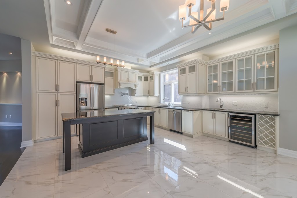 Vince Gratta, Sales Representative RE/MAX Escarpment Realty Inc. | 1595 Upper James St Unit #101, Hamilton, ON L9B 0H7, Canada | Phone: (905) 515-3365