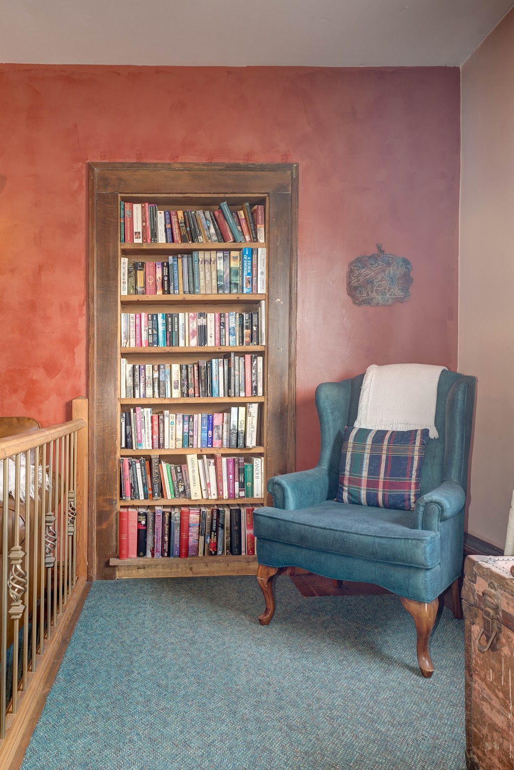 Country Encounters Accommodations | 7701 17 Ave, Coleman, AB T0K 0M0, Canada | Phone: (403) 563-5299