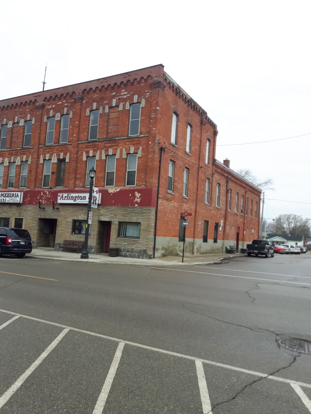 Arlington 883 | 30 Main St E, Ridgetown, ON N0P 2C0, Canada | Phone: (226) 494-2188