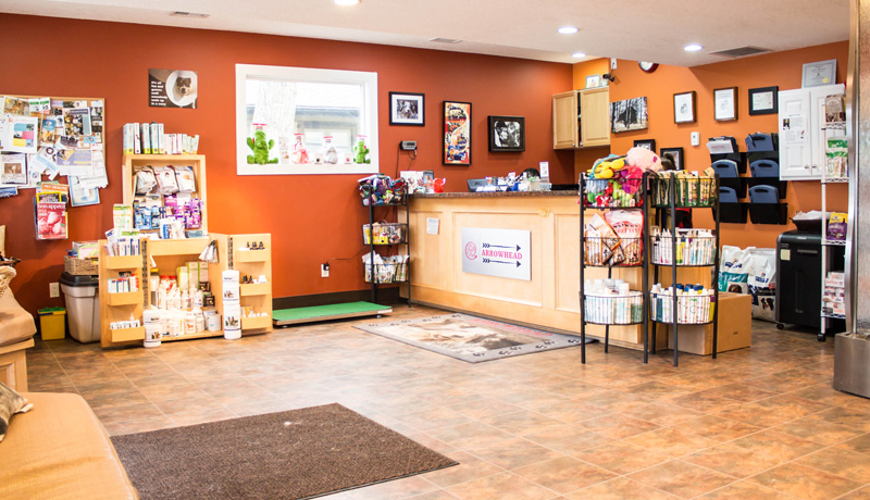 Arrowhead Veterinary Centre | 118 2 Ave W, Cochrane, AB T4C 2E7, Canada | Phone: (403) 932-2370