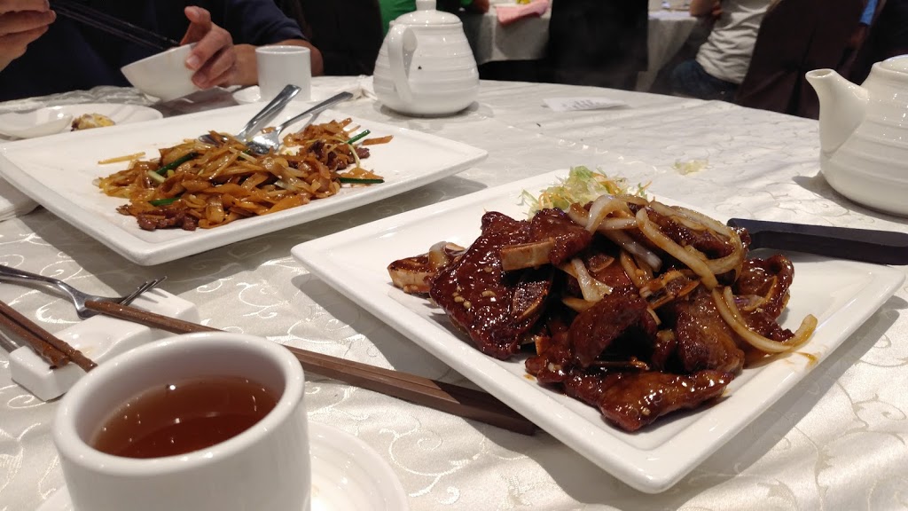 Ginger And Onion Cuisine 醉月軒 | 240 Alton Towers Cir #5, Scarborough, ON M1V 4P2, Canada | Phone: (647) 350-7730
