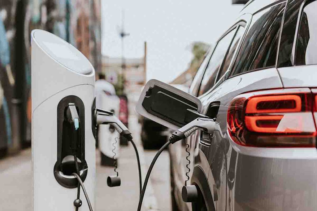 London EV Charging Solutions | 51 Compton Crescent, London, ON N6C 4E9, Canada | Phone: (519) 619-3537