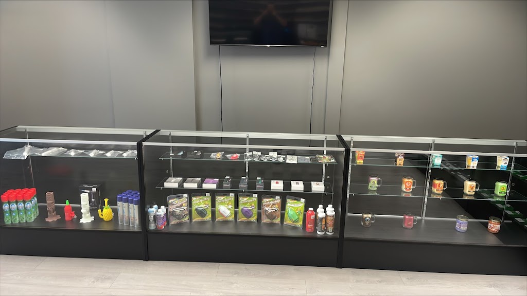 Vape Street - Abbotsford , BC | 33324 South Fraser Way Unit #5, Abbotsford, BC V2S 2B4, Canada | Phone: (604) 758-0707