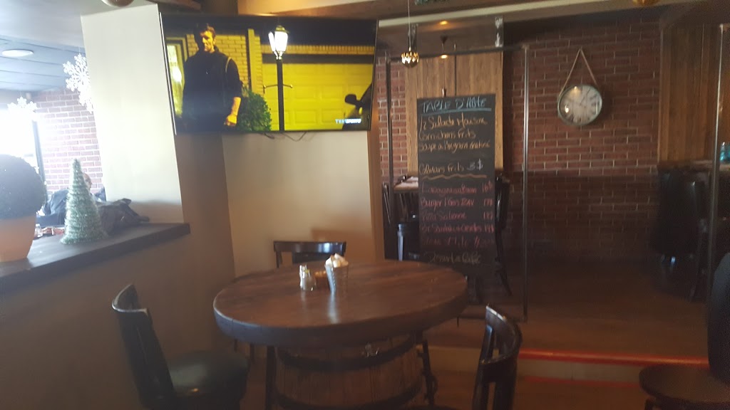 Le Tzav Bistro-Pizz | 1600 105e Ave, Shawinigan-Sud, QC G9P 1M7, Canada | Phone: (819) 536-2593