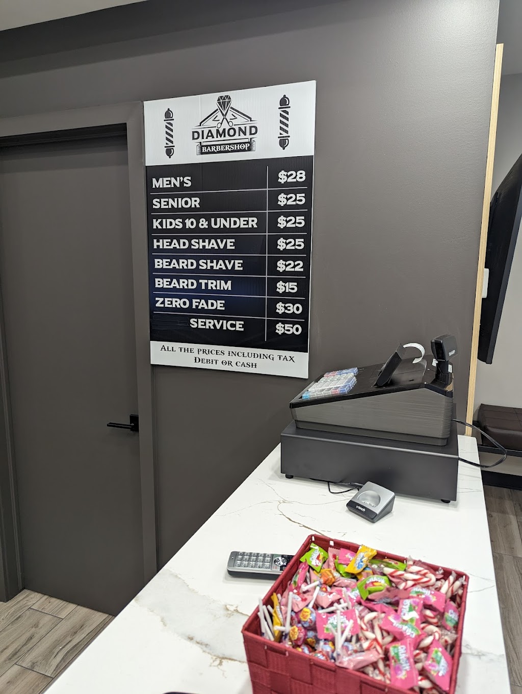 Diamond Barbershop | 2155 Richmond St, London, ON N5X 4B8, Canada | Phone: (519) 672-9916