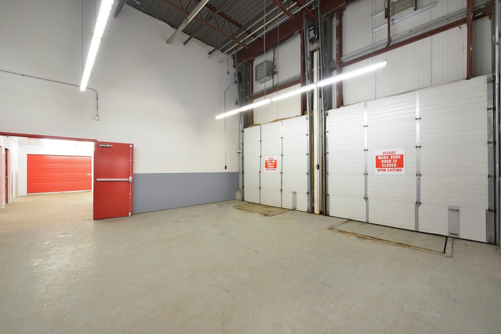 Apple Self Storage - Newmarket | 1172 Davis Dr, Newmarket, ON L3Y 8X4, Canada | Phone: (289) 803-7228