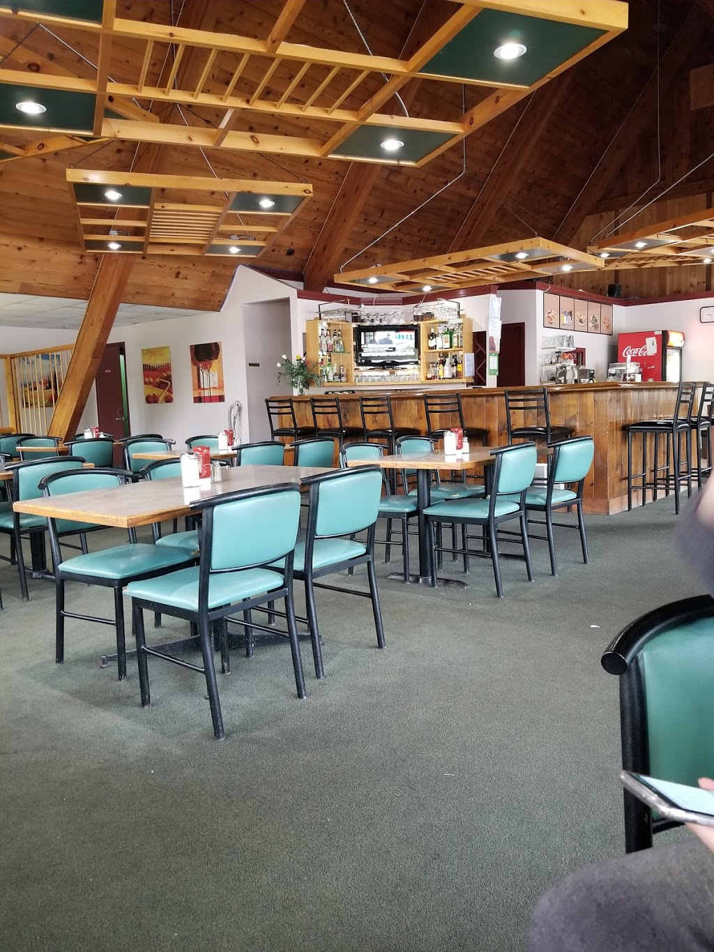 Washago Village Restaurant | 9620 Highway 11 South, Washago, ON L0K 2B0, Canada | Phone: (705) 689-0782
