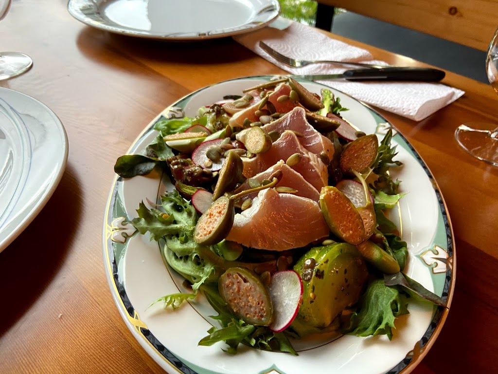The Lakehouse at Shawnigan | 2460 Renfrew Rd, Shawnigan Lake, BC V0R 2W0, Canada | Phone: (250) 929-2555