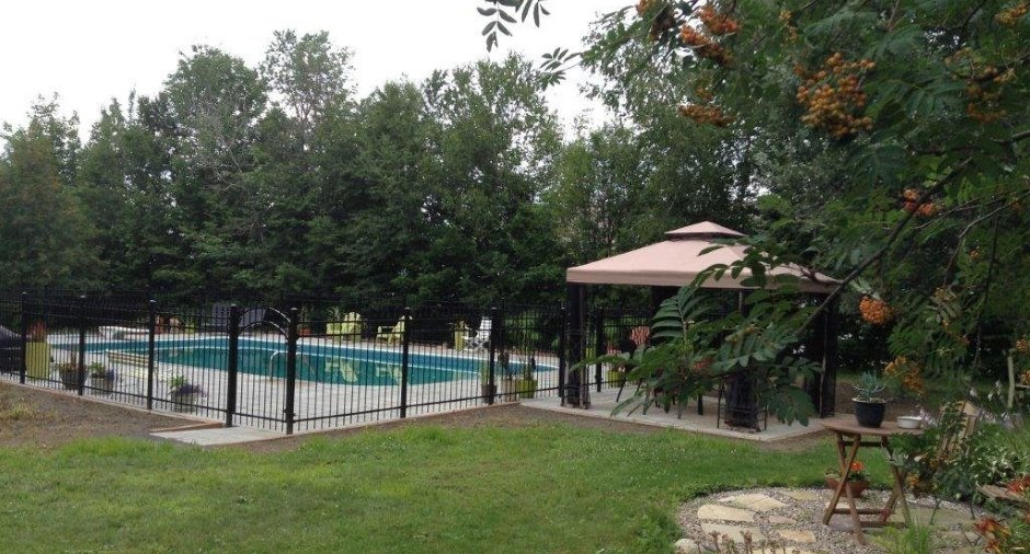Auberge de Lotbinière | 7406 Rte Marie-Victorin, Lotbinière, Quebec, QC G0S 1S0, Canada | Phone: (819) 452-0742