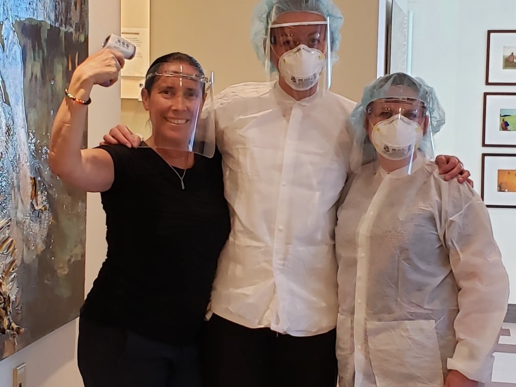 Dr. Kinga Dentistry | 790 Bay St Suite 1004, Toronto, ON M5G 1N8, Canada | Phone: (416) 922-1053