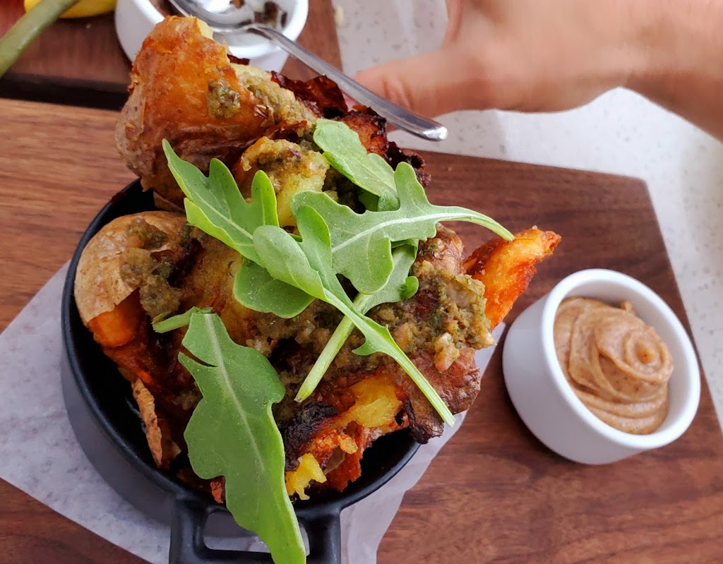 Liquidity Bistro | 4720 Allendale Rd, Okanagan Falls, BC V0H 1R2, Canada | Phone: (778) 515-5500