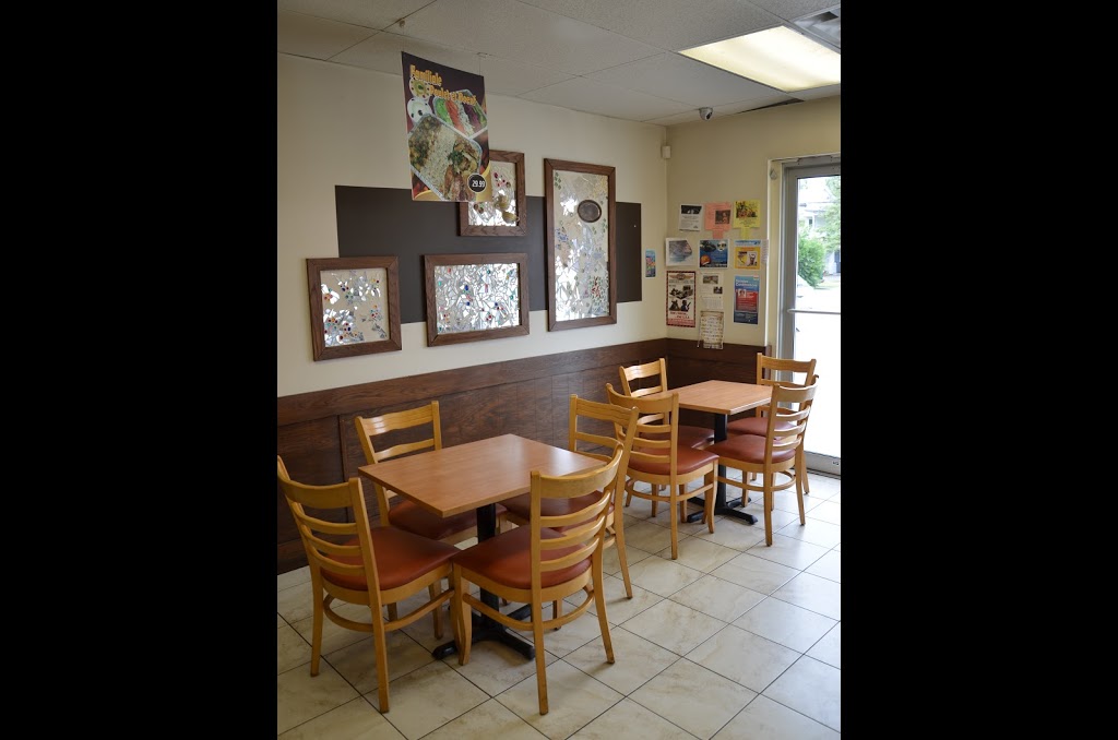 Monsieur Shish-Taouk | 1440 Rue Edmond Guillet, Marieville, QC J3M 1G5, Canada | Phone: (450) 460-2223