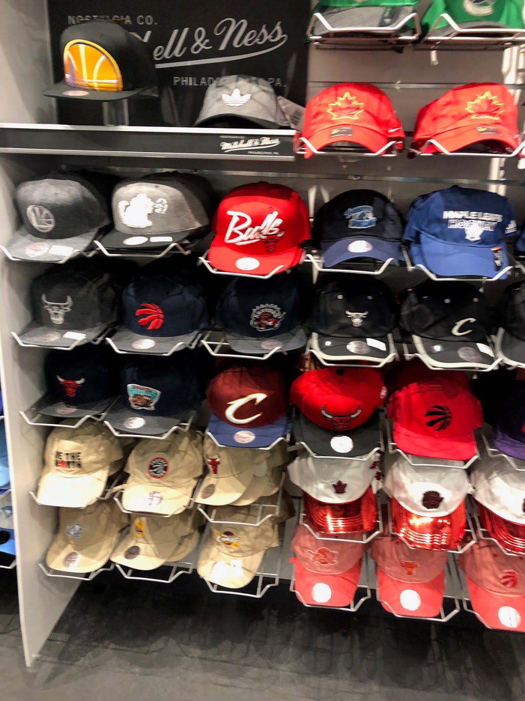 Champs Sports | 5000 Canoe Pass Way, Tsawwassen, BC V4M 0B3, Canada | Phone: (604) 948-0525