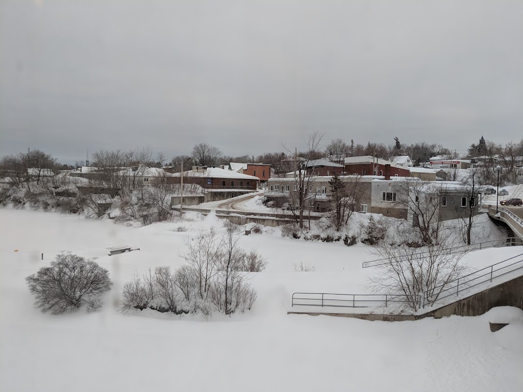 Egan Inn | 291 Bridge St, Eganville, ON K0J 1T0, Canada | Phone: (613) 223-9436