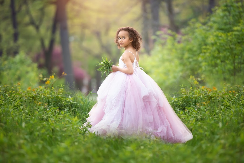 Joanna Galant Photography | 17 Hay Ave, Etobicoke, ON M8Z 1G2, Canada | Phone: (647) 899-0981