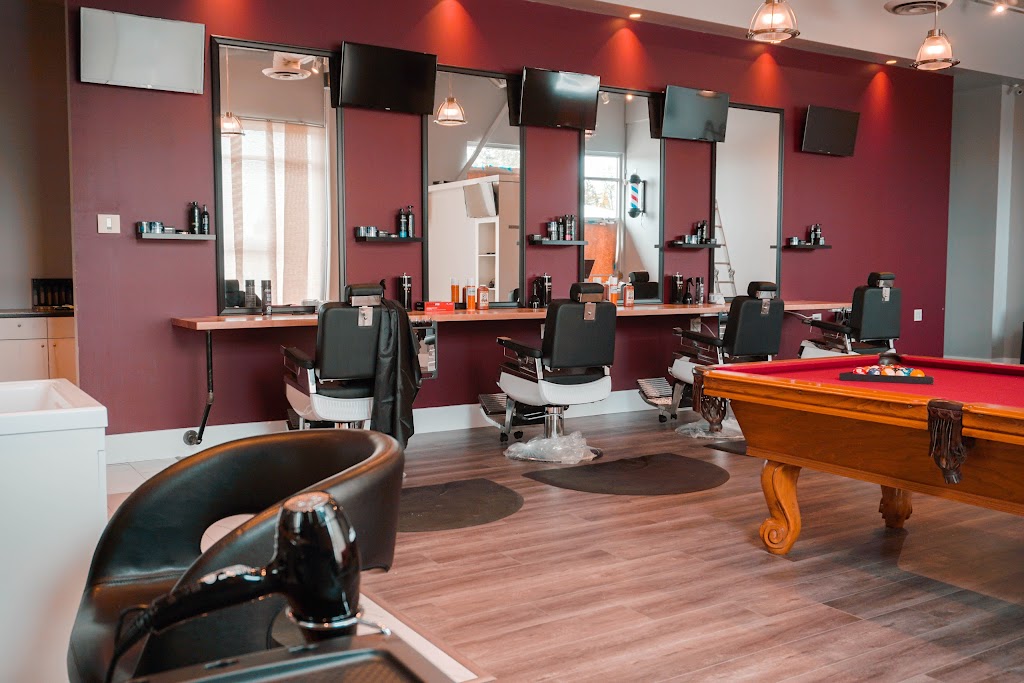 Hyde Barber Lounge | 15335 56 Ave #102, Surrey, BC V3S 0X9, Canada | Phone: (604) 372-4933