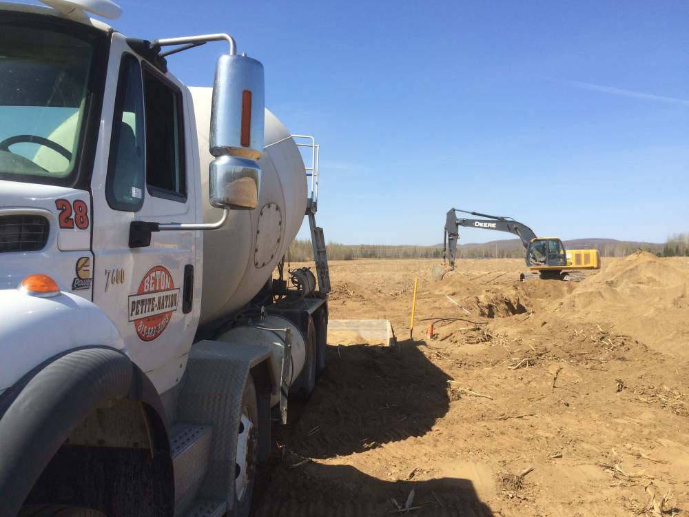 Beton Petite-Nation | 635 Rang St Joseph E, Saint-André-Avellin, QC J0V 1W0, Canada | Phone: (819) 983-2223