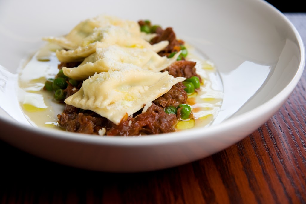 La Buca Restaurant | 4025 Macdonald St, Vancouver, BC V6L 2N8, Canada | Phone: (604) 730-6988