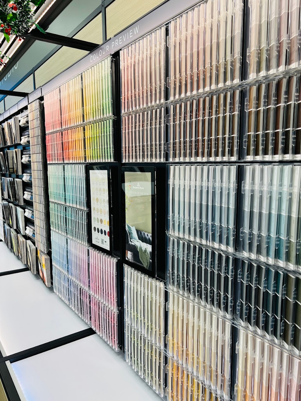 Benjamin Moore Skyview Paint & Shades | 11120 11th St NE Unit# 140, Calgary, AB T3K 2R5, Canada | Phone: (403) 567-3440
