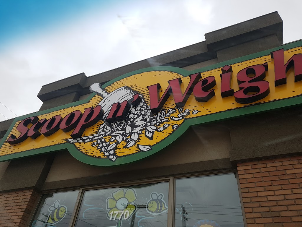 Scoop N’ Weigh | 1770 Taylor Ave, Winnipeg, MB R3N 0N8, Canada | Phone: (204) 489-1031