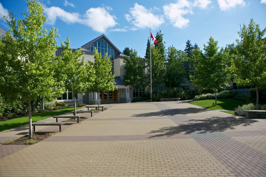 Crofton House School | 3200 W 41st Ave, Vancouver, BC V6N 3E1, Canada | Phone: (604) 263-3255