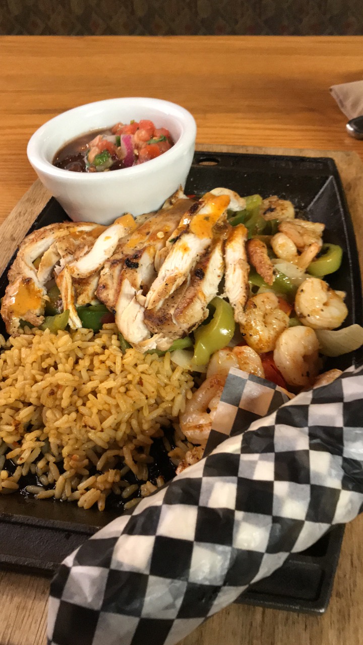Chilis Texas Bar | 2008 Airport Rd NE, Calgary, AB T2E 6W5, Canada | Phone: (403) 250-2072