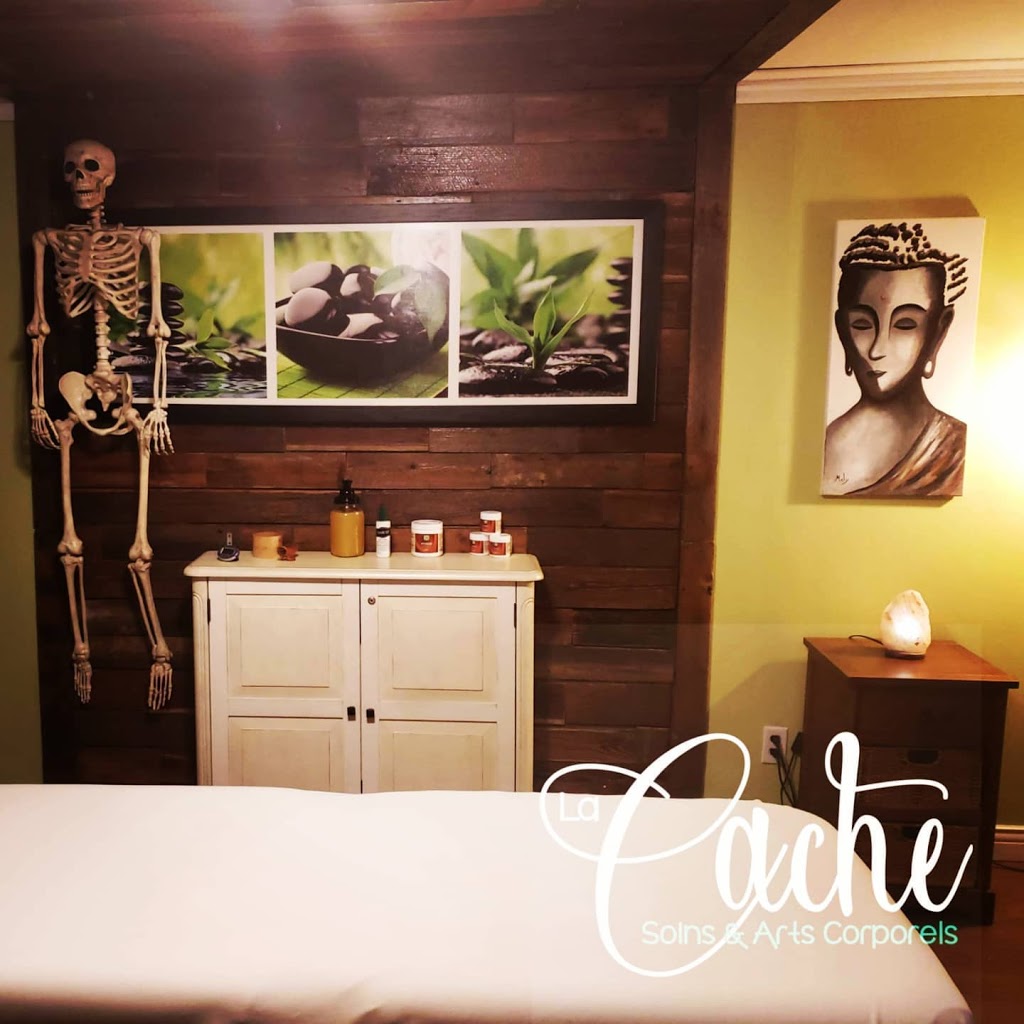 La Cache | 5300 Rue des Chênes, Bécancour, QC G9H 3K3, Canada | Phone: (819) 695-0505