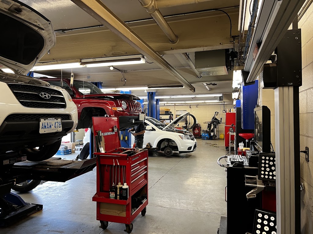 Holts Automotive | 465 Central Ave, Fort Erie, ON L2A 3T8, Canada | Phone: (905) 871-3434