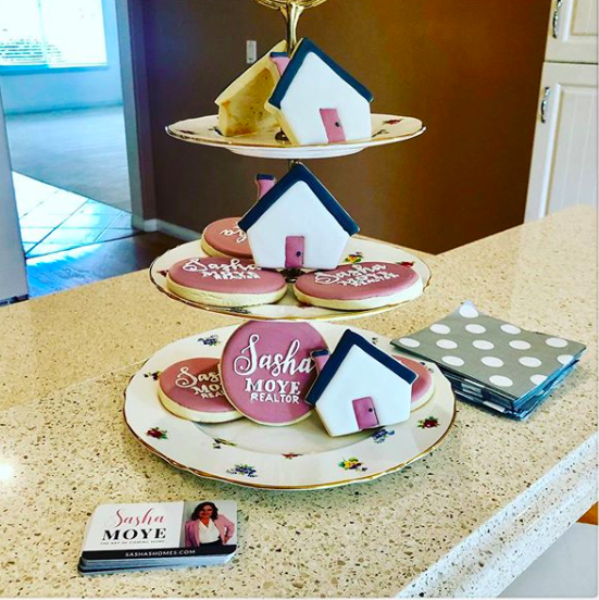 Sasha Moye Realtor | 135-19664 64 Ave, Langley Twp, BC V2Y 3J6, Canada | Phone: (604) 818-8532