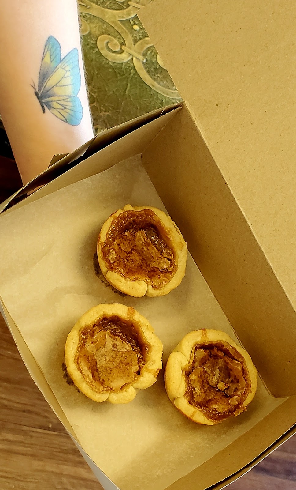 Baked4U | West, 1837 Lansdowne Street #9a, Peterborough, ON K9K 1R4, Canada | Phone: (705) 874-1695