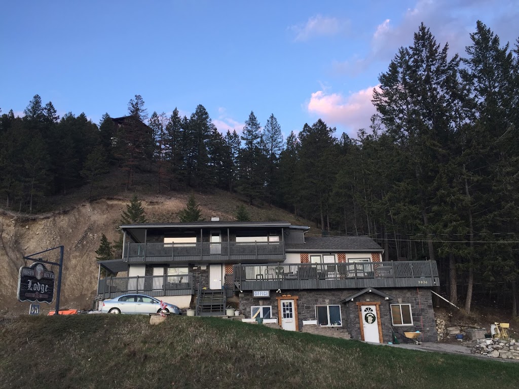 Misty River Lodge | 5036 BC-93, Radium Hot Springs, BC V0A 1M0, Canada | Phone: (250) 347-9912