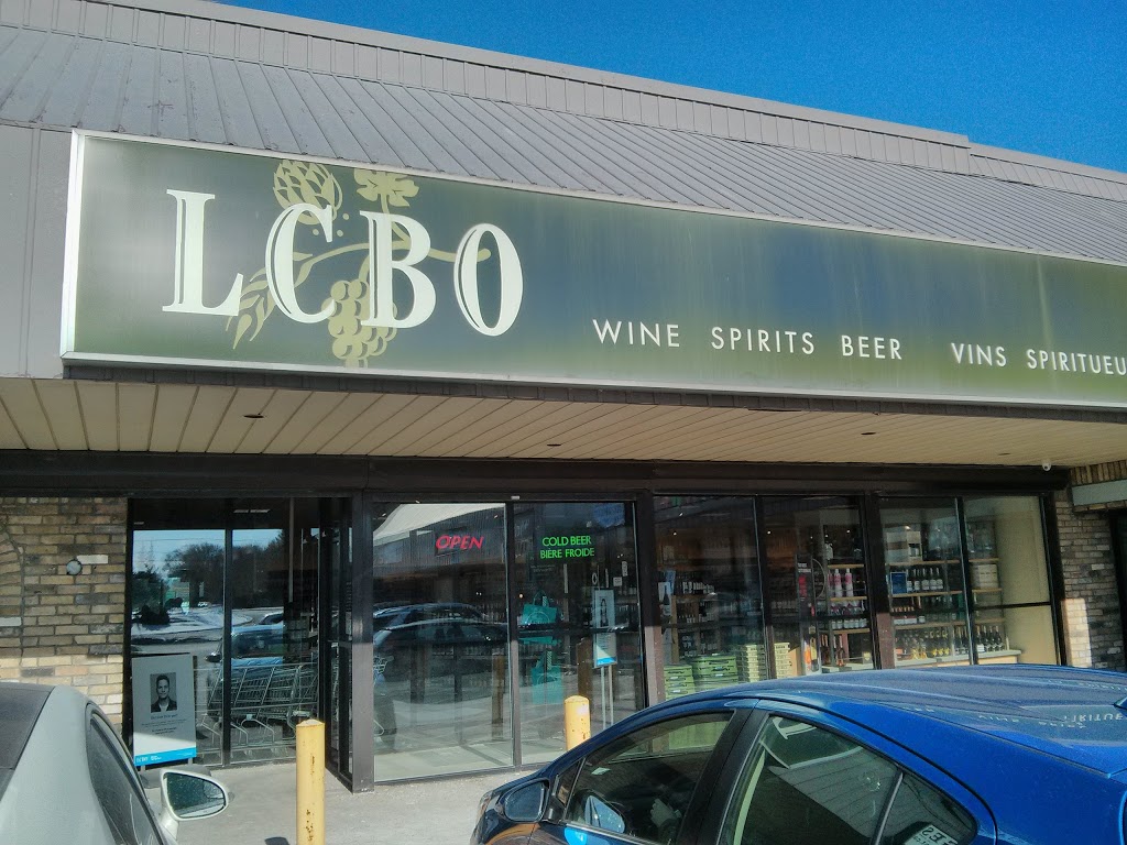 LCBO | Bellwood Plaza, 900 Oxford St E, London, ON N5Y 5A1, Canada | Phone: (519) 451-7143