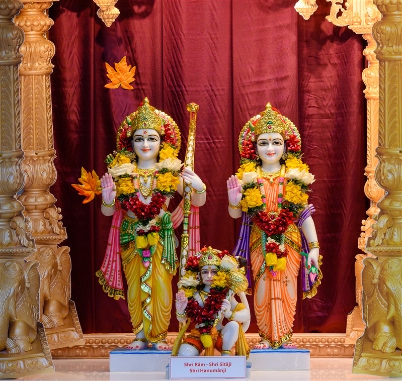 BAPS Shri Swaminarayan Mandir | 1488 Red River Dr, Howden, MB R5A 1K2, Canada | Phone: (204) 504-2277