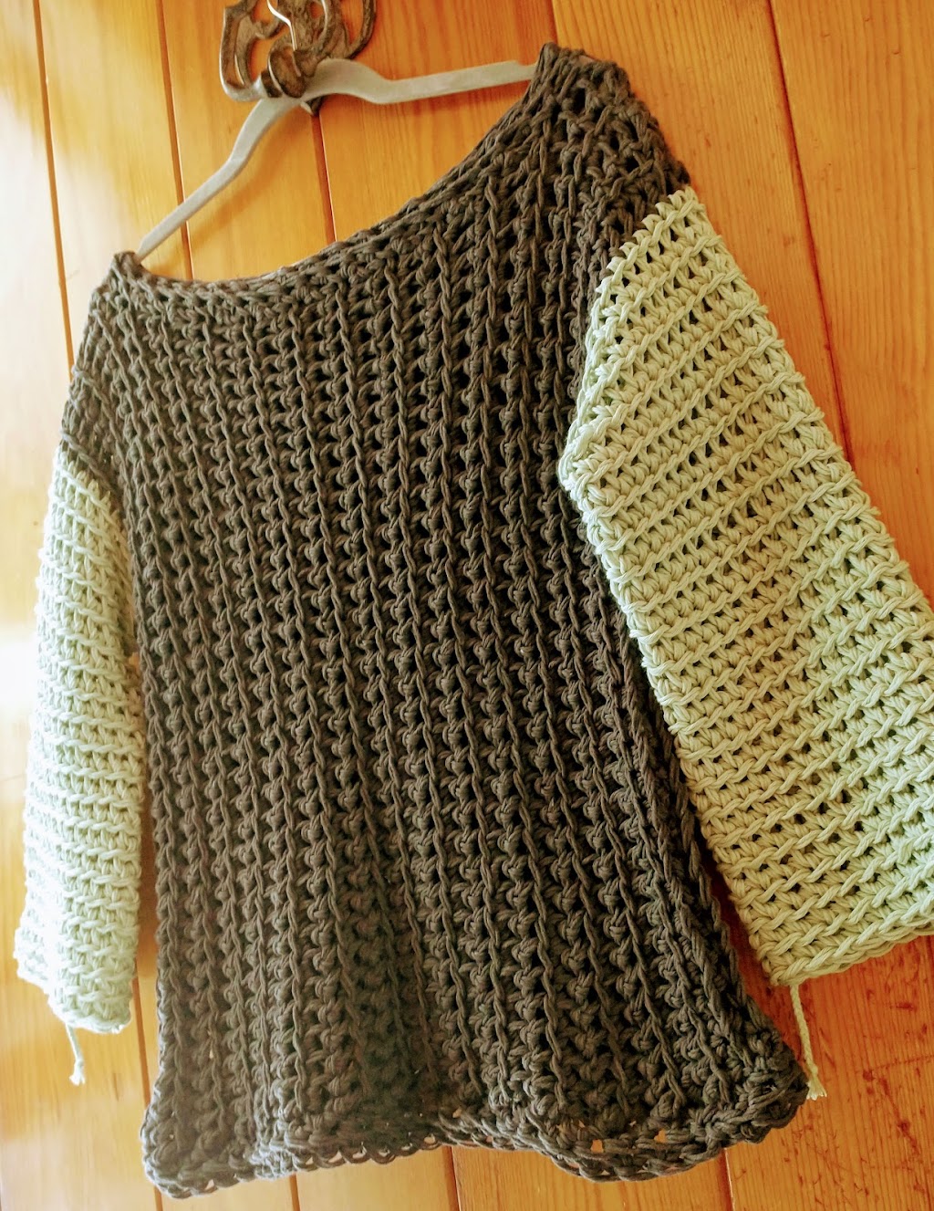Moksha Knittings | 5323 Taylor Crescent, Halfmoon Bay, BC V7Z 1B5, Canada | Phone: (905) 519-6272