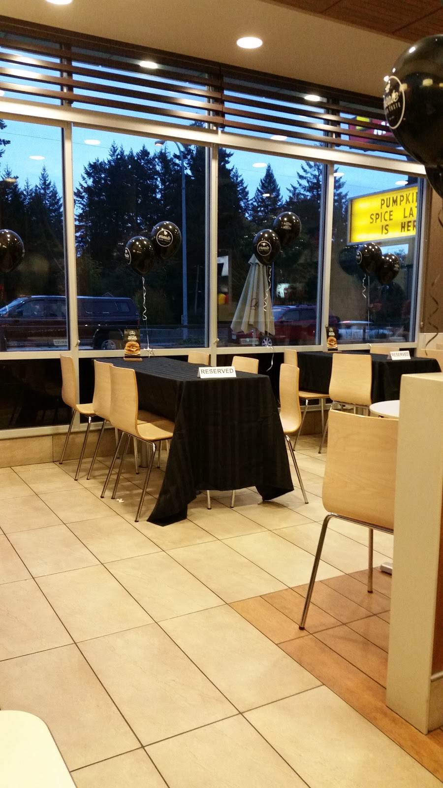 McDonalds | 32 - 370 Island Hwy, Ladysmith, BC V9G 1T9, Canada | Phone: (250) 245-7560