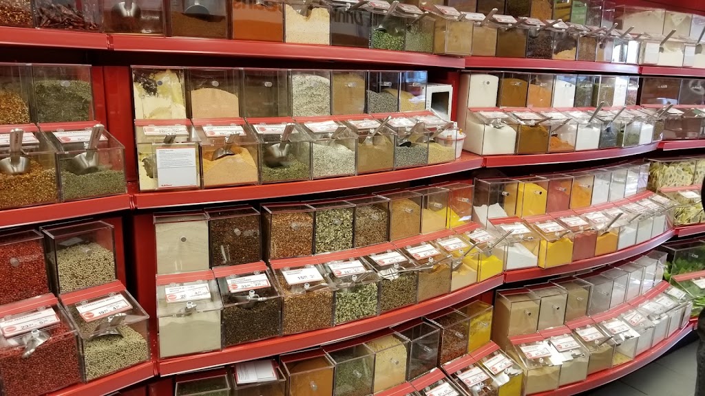 Bulk Barn | 6339 200 St, Langley, BC V2Y 1A2, Canada | Phone: (604) 532-0972