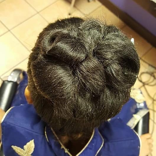XLNC School Of Cosmetology | 18408 64 Ave #107A, Surrey, BC V3S 1E9, Canada | Phone: (778) 389-0905